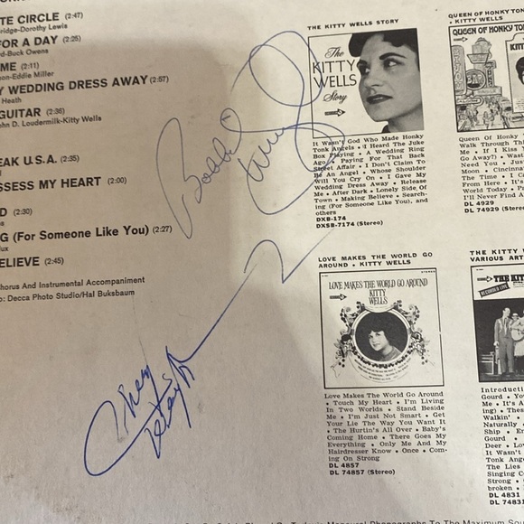 Rare vintage signed Kitty Wells “Greatest Hits” MCA Records MCA-121 Vinyl LP - Picture 5 of 8